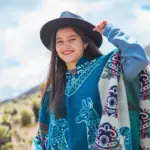 Kan jeg bruge min regnponcho som en ekstra beskyttelse mod kulde?